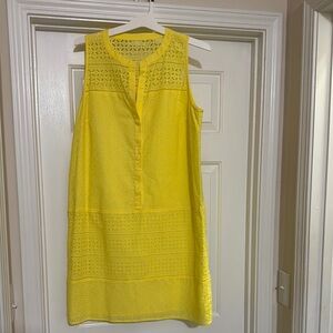 Yellow Sleeveless Buttoned Mini Sundress